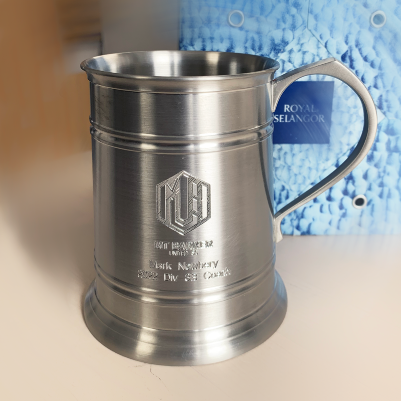Tankards, Hip Flasks and Glassware Engraving Crew